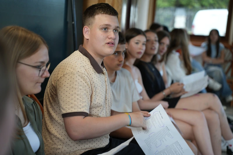 Grupa młodzieży podczas warsztatów